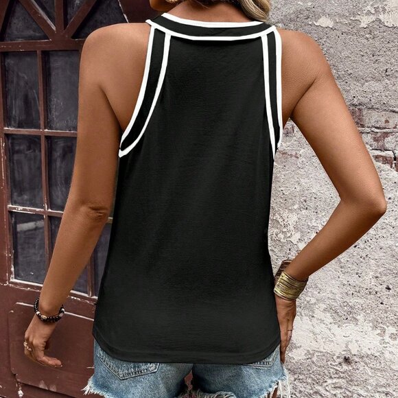 Black Casual Women's Contrast Color Trim Tank Top - Picture 2 of 5